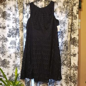 Plus sz mid length dark navy lined eyelet dress